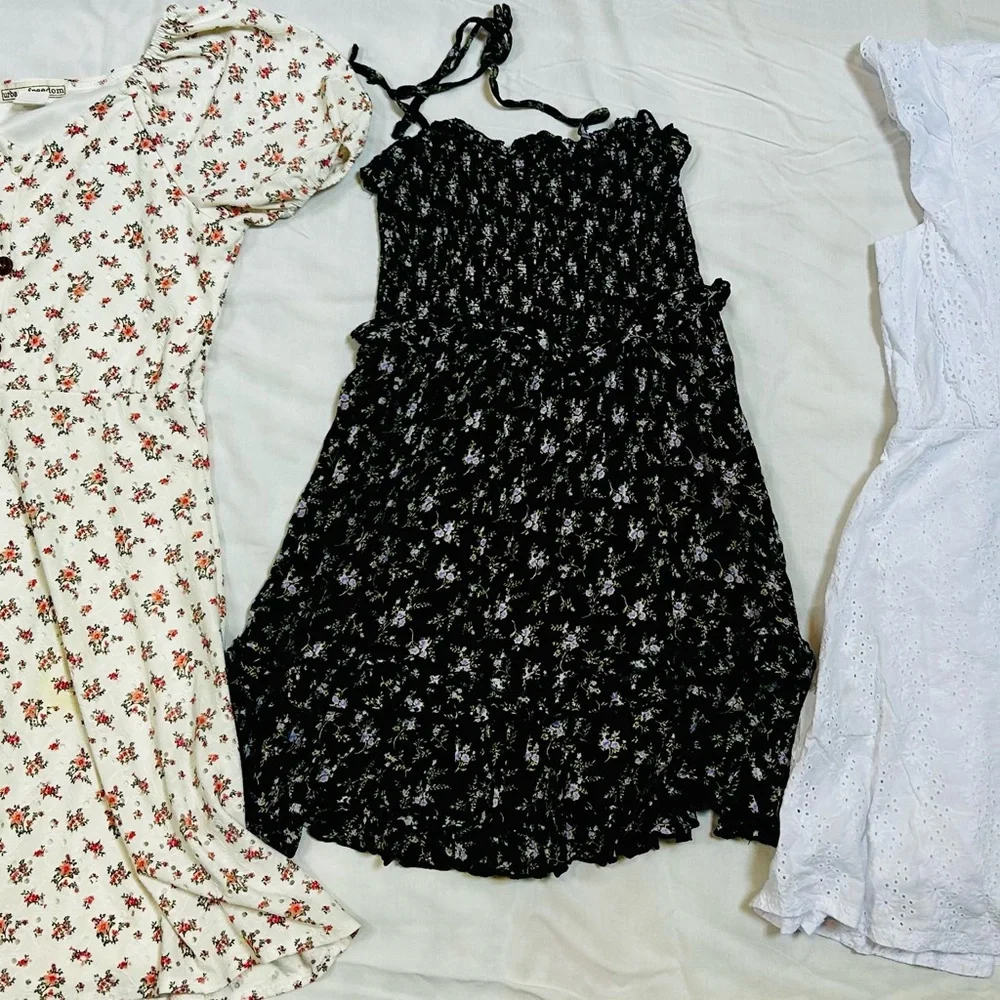 Colorful Clothing Bundle for Girls - Picture 9 of 9